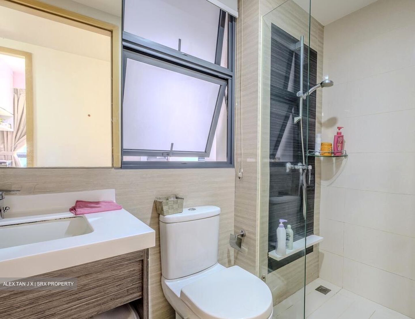Blossom Residences (D23), Condominium #502121601